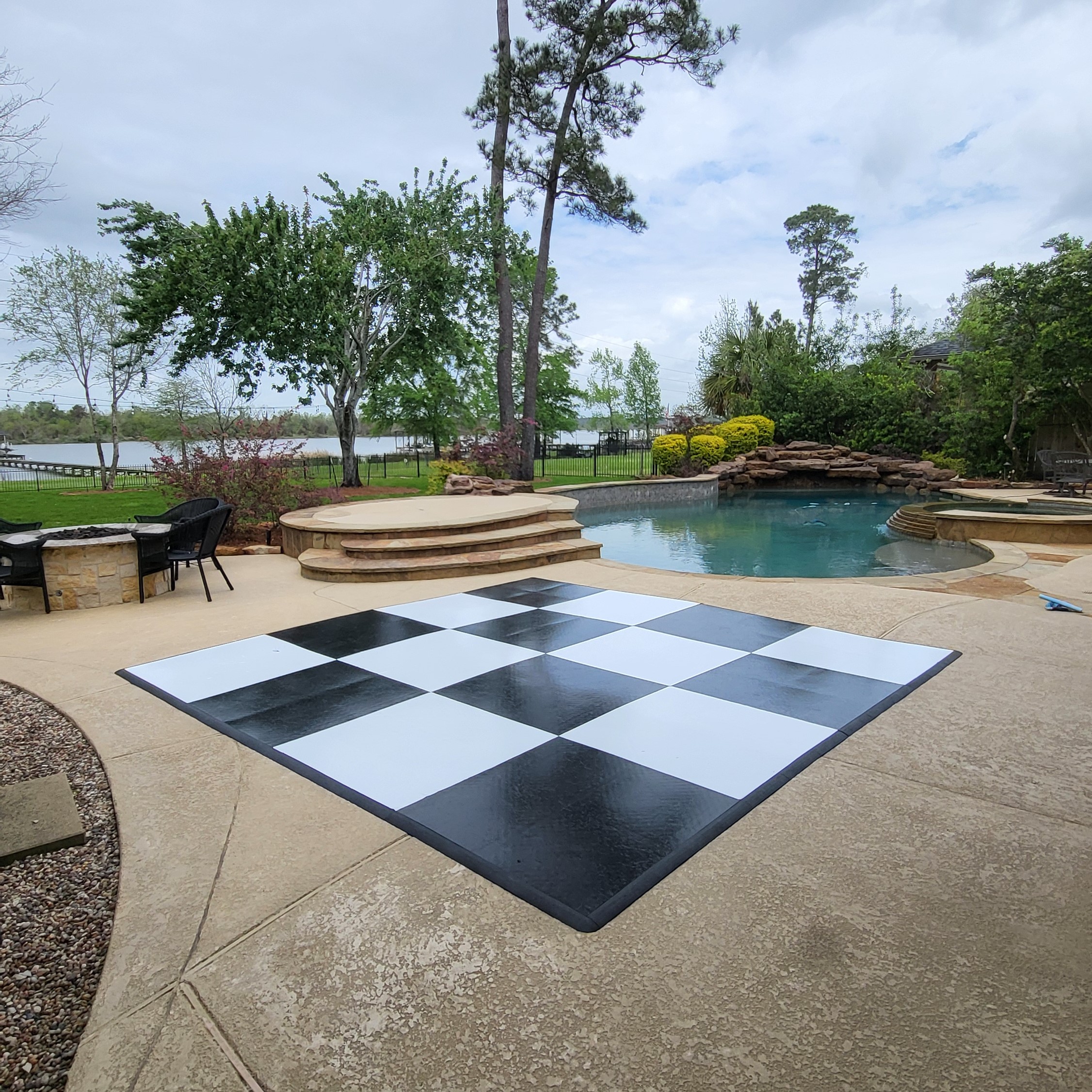 Outdoor Checkered Black and White Dancefloor on Concrete